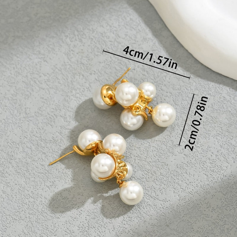 Wholesale French Retro Grape String Pearl Metal Niche Unique Personality Fashion Temperament Elegant Earrings